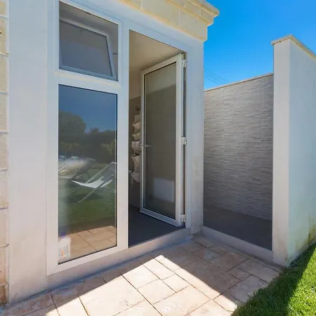 Emary By Perle Di Puglia *