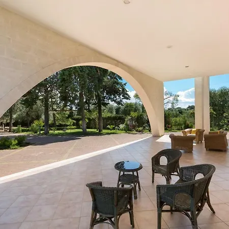 Emary By Perle Di Puglia *