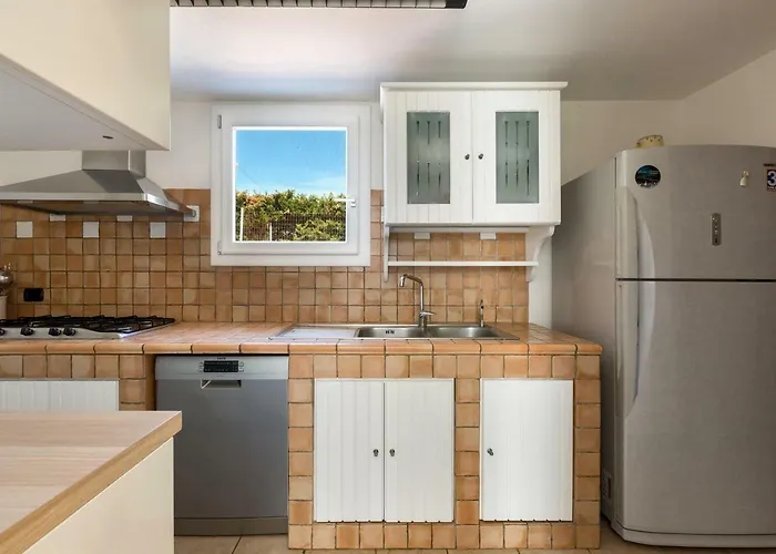 Emary By Perle Di Puglia *